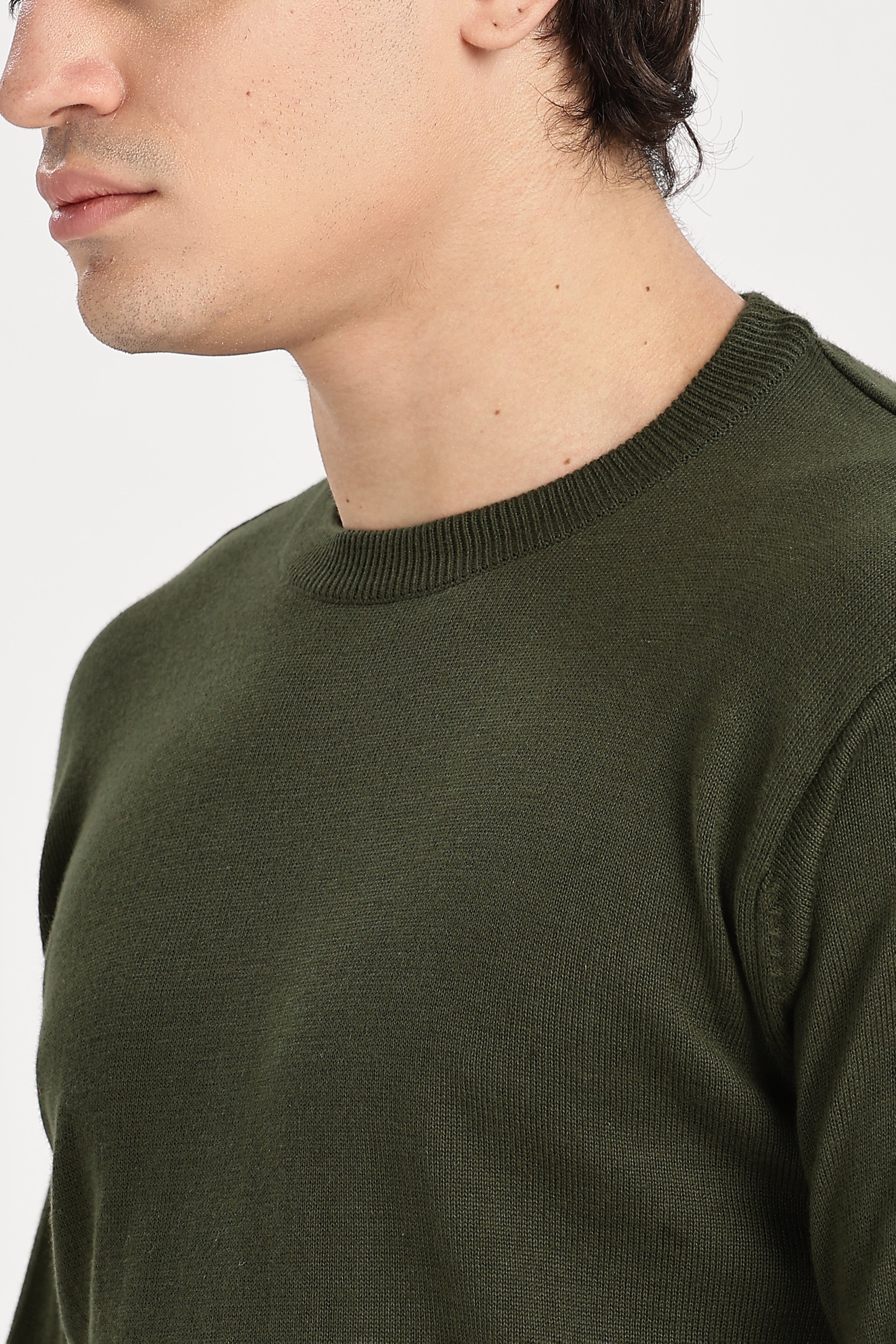 The Essential Crewneck Jumper in Bottle Green